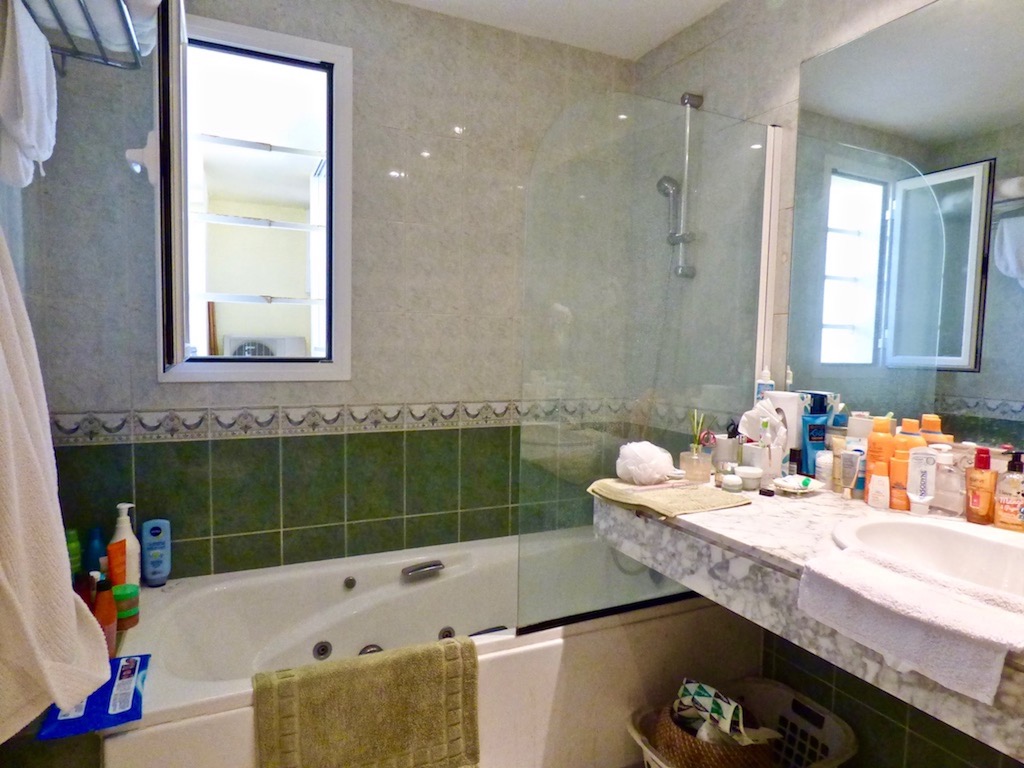 Frontline luxury apartment - arbatestates.com