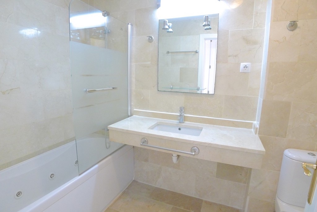 2 Bedrooms Apartment in EL FARO - arbatestates.com
