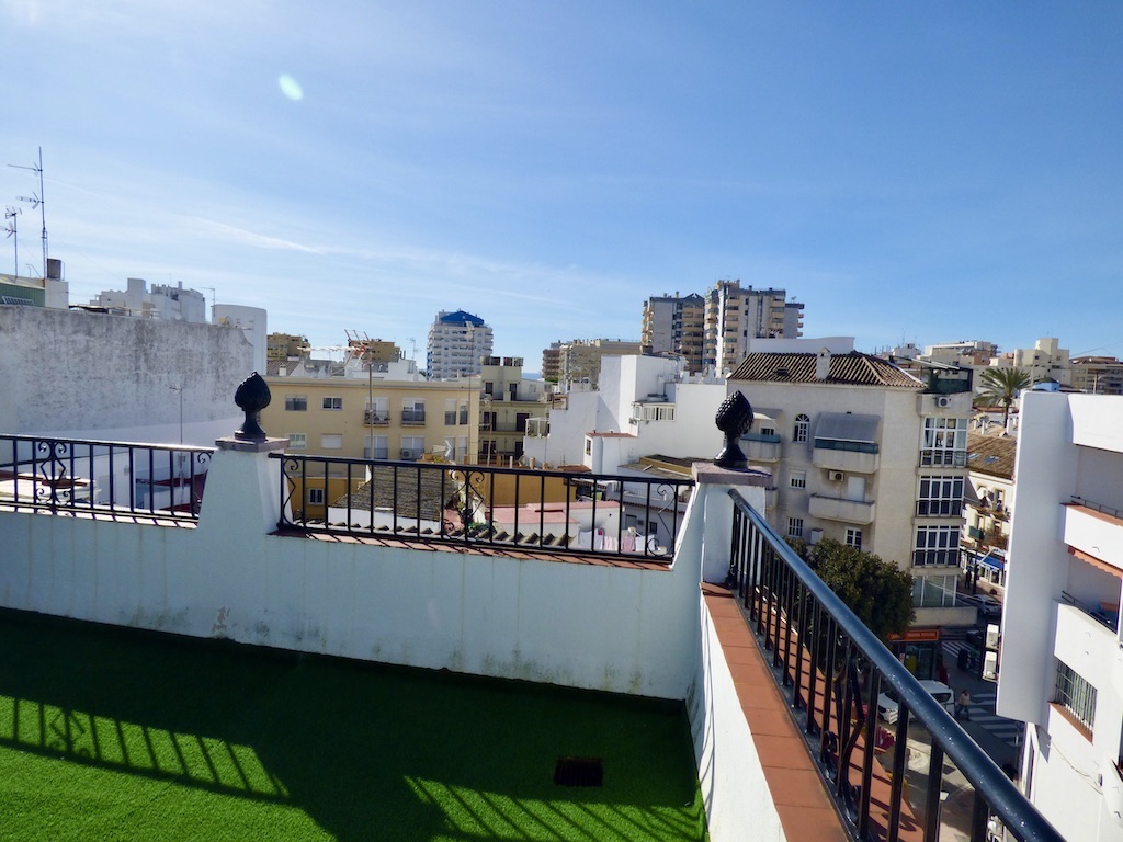 HOSTAL PENSION EN CASCO ANTIGUO MARBELLA - arbatestates.com